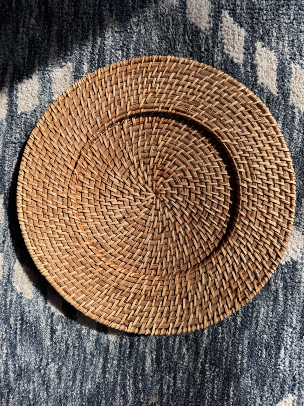 Set of 2 Woven Rattan Placemats Chargers 13.5” Boho Coastal Natural Round - Picture 4 of 12